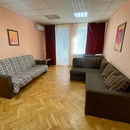 Apartments On Moskovskaja Dnipro Bagian luar foto